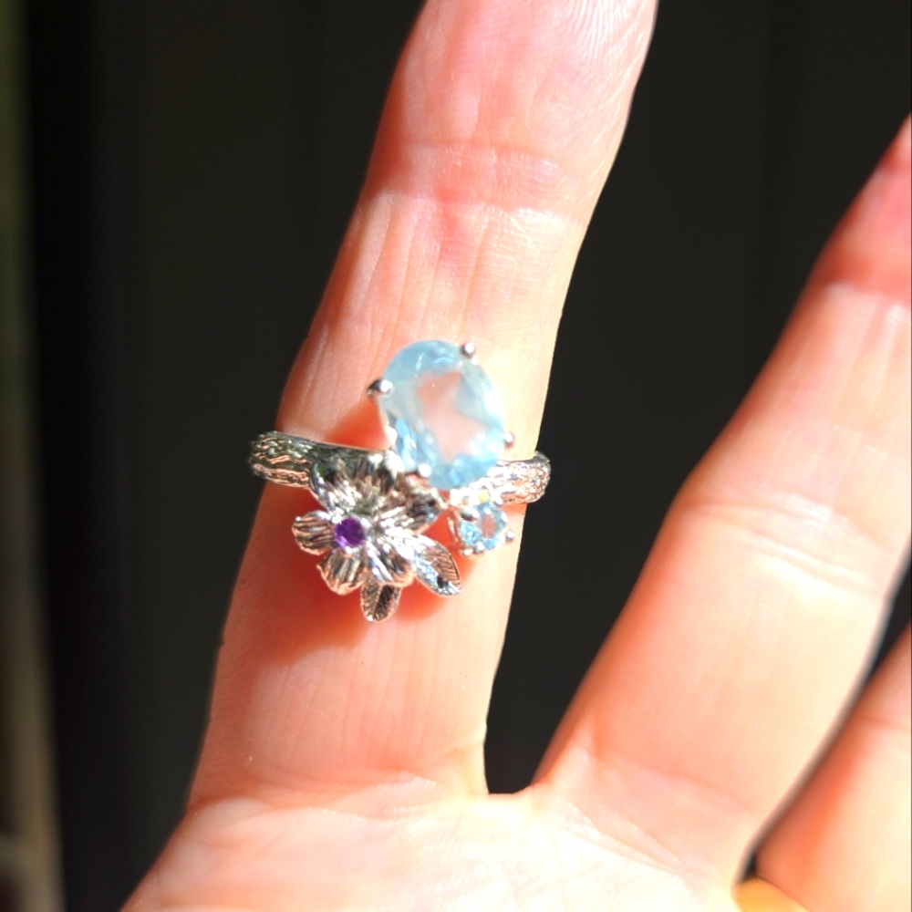 Aquamarine 4k Topaz & Amethyst floral setting sterling & white gold ring sz8 - Picture 1 of 8
